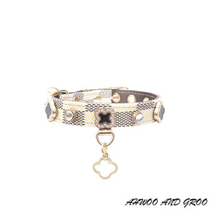 Luxury Cat Collar Lucky Clover Pet Necklace PU Leather Adjustable Cat Dog Collar Small Medium Dog Pet Accessories Perro Supplies