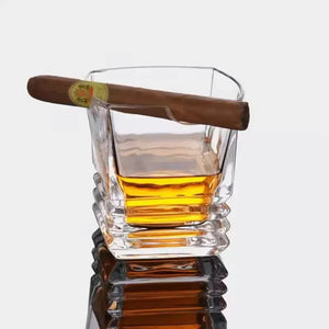 1 Pcs Creative Luxury Home Whiskey Glass - Old Fashioned Whiskey Glass with Indented Cigar Rest 12.85 Oz
